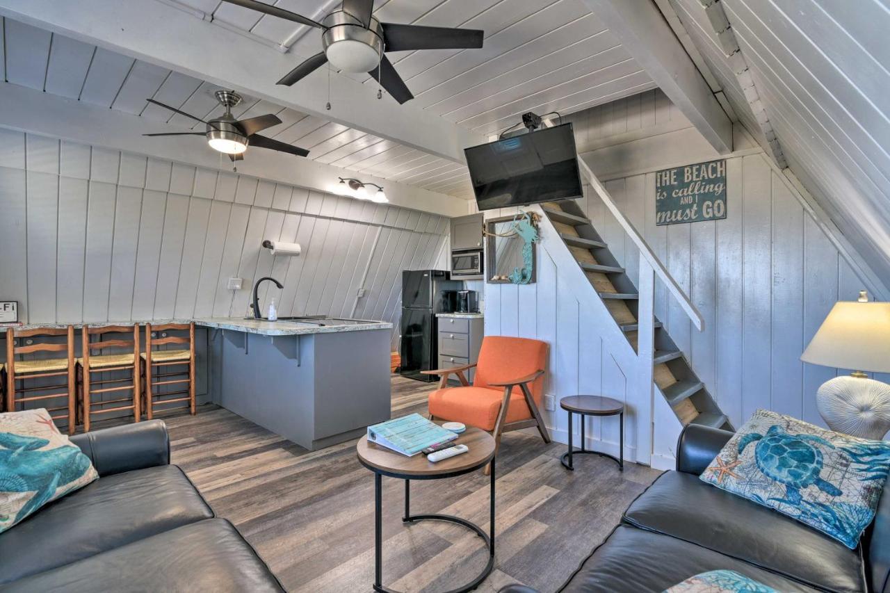 A-Frame Home With Deck - 2 Blocks To Surfside Beach! エクステリア 写真