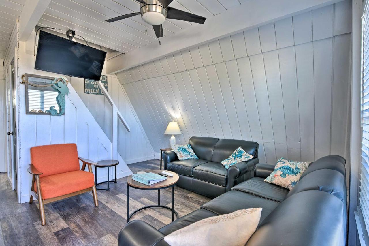 A-Frame Home With Deck - 2 Blocks To Surfside Beach! エクステリア 写真